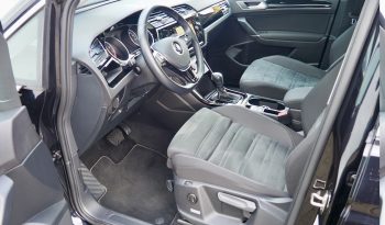 VOLKSWAGEN Touran 1,5 Tsi 150 Evo DSG7 Carat + Toit panoramique + Attelage + Full Led + Options, 1ère Main – Garantie 12 mois. complet