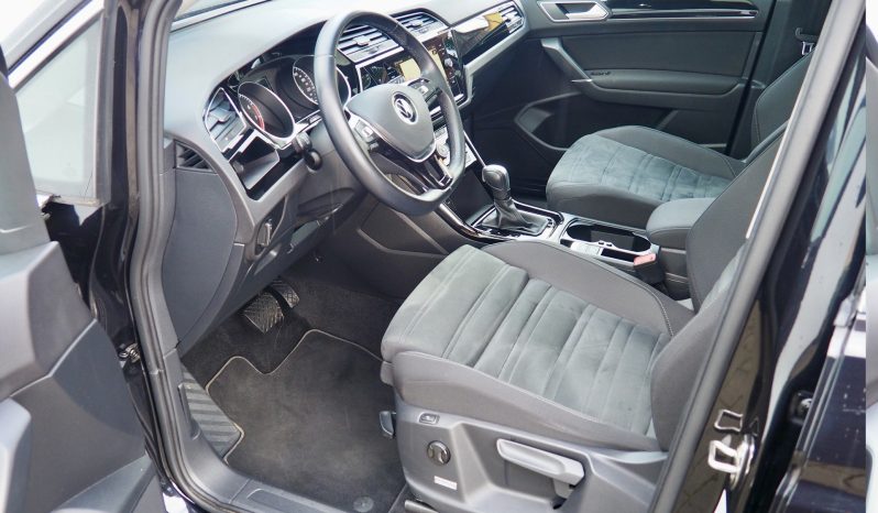 VOLKSWAGEN Touran 1,5 Tsi 150 Evo DSG7 Carat  + Toit panoramique + Attelage  + Full Led + Options, 1ère Main – Garantie 12 mois.