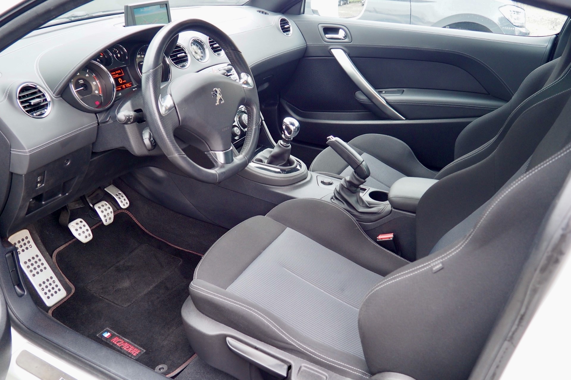 Peugeot RCZ Hdi 163 Ph2 + GPS + 19