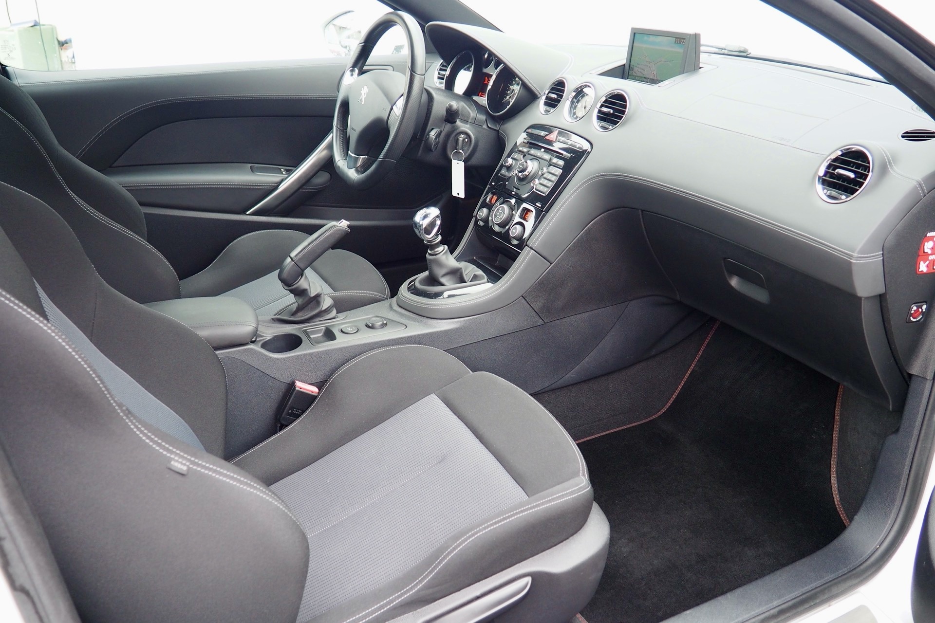 Peugeot RCZ Hdi 163 Ph2 + GPS + 19