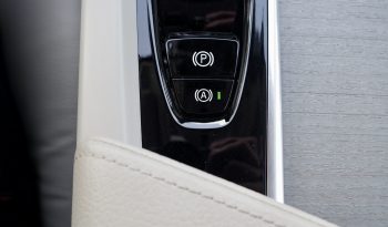 
VOLVO V60 B3 163 Geartronic Inscription  + Toit panoramique + Attelage  + Intellisafe Pro + Options, 1ère Main – Garantie 12 mois. complet								