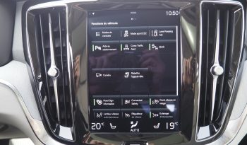 
VOLVO V60 B3 163 Geartronic Inscription  + Toit panoramique + Attelage  + Intellisafe Pro + Options, 1ère Main – Garantie 12 mois. complet								