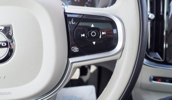 
VOLVO V60 B3 163 Geartronic Inscription  + Toit panoramique + Attelage  + Intellisafe Pro + Options, 1ère Main – Garantie 12 mois. complet								