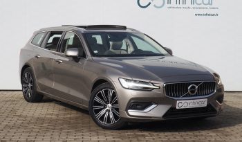
VOLVO V60 B3 163 Geartronic Inscription  + Toit panoramique + Attelage  + Intellisafe Pro + Options, 1ère Main – Garantie 12 mois. complet								
