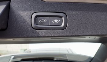 
VOLVO V60 B3 163 Geartronic Inscription  + Toit panoramique + Attelage  + Intellisafe Pro + Options, 1ère Main – Garantie 12 mois. complet								