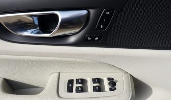 
VOLVO V60 B3 163 Geartronic Inscription  + Toit panoramique + Attelage  + Intellisafe Pro + Options, 1ère Main – Garantie 12 mois. complet								