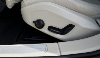 
VOLVO V60 B3 163 Geartronic Inscription  + Toit panoramique + Attelage  + Intellisafe Pro + Options, 1ère Main – Garantie 12 mois. complet								