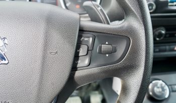 
Peugeot Expert Fourgon 2,0 Hdi 145 EAT8  Asphalt Connect – 3 places + Attelage + Options, 1ère Main – Garantie 12 mois complet								