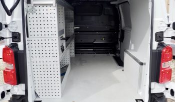 
Peugeot Expert Fourgon 2,0 Hdi 145 EAT8  Asphalt Connect – 3 places + Attelage + Options, 1ère Main – Garantie 12 mois complet								