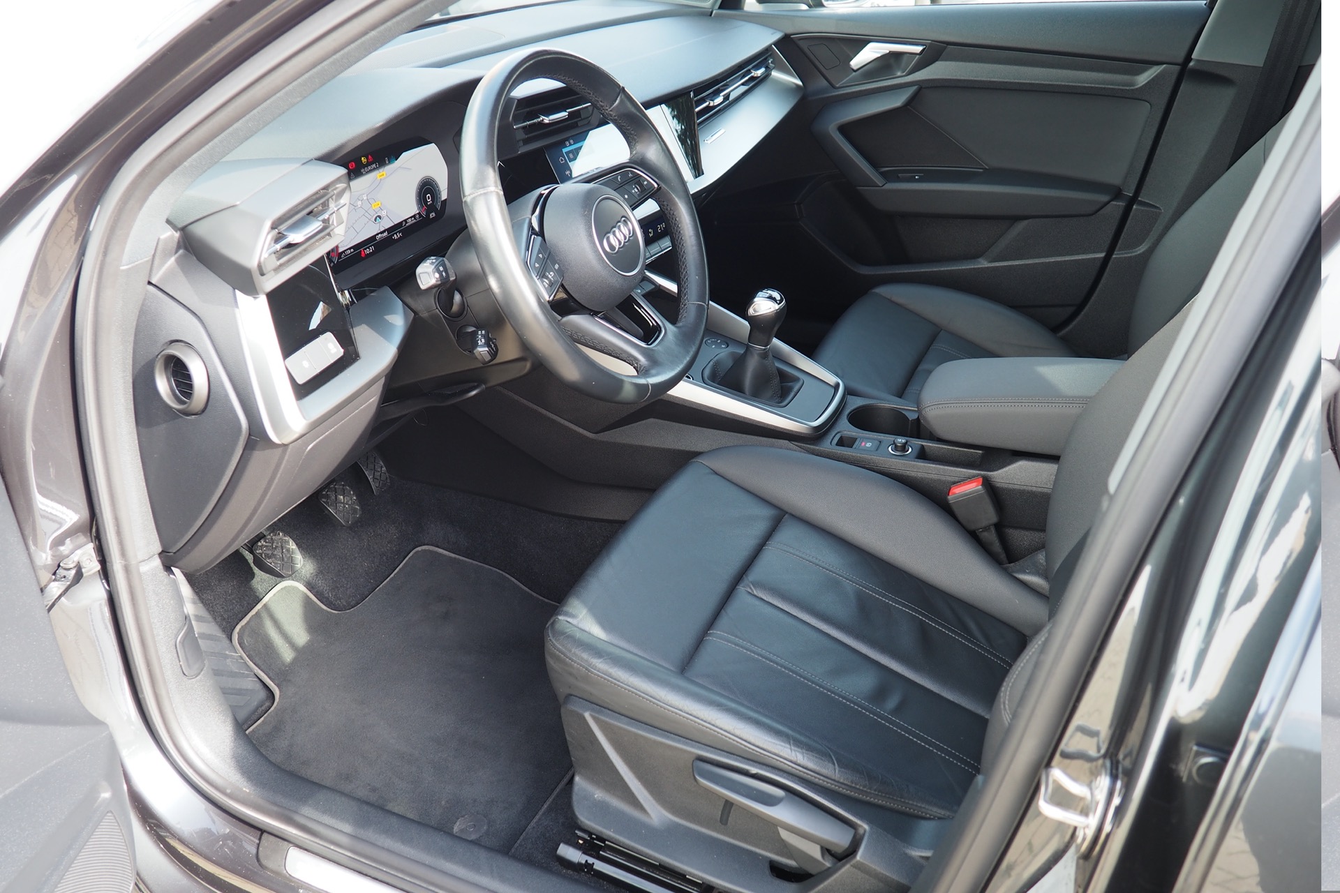 Audi A3 Sportback 30 Tdi 116 Design Luxe  + Options – 1ère Main, Garantie 12 mois.