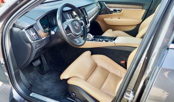 
VOLVO V90 T6 Recharge 340 Inscrition Luxe  + Full Options, 1ère Main – Garantie 12 mois. complet								