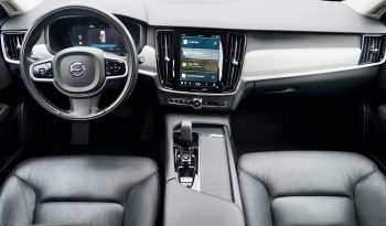 VOLVO V90 B4 197 Geartronic Momentum Business + Options, 1ère Main – Garantie 12 mois. complet