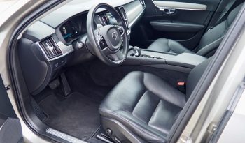 VOLVO V90 B4 197 Geartronic Momentum Business + Options, 1ère Main – Garantie 12 mois. complet
