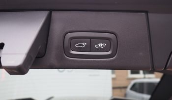 VOLVO V90 B4 197 Geartronic Momentum Business + Options, 1ère Main – Garantie 12 mois. complet