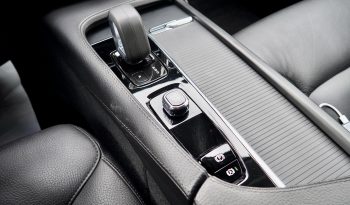 VOLVO V90 B4 197 Geartronic Momentum Business + Options, 1ère Main – Garantie 12 mois. complet