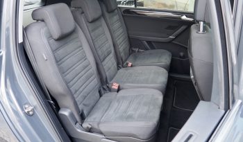 VOLKSWAGEN Touran 2,0 Tdi 150 DSG Carat + Toit pano. + Caméra + Full Led + Options – Garantie 12 mois. complet