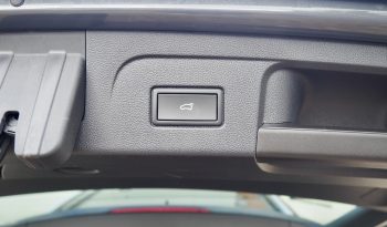 VOLKSWAGEN Touran 2,0 Tdi 150 DSG Carat + Toit pano. + Caméra + Full Led + Options – Garantie 12 mois. complet