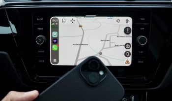 VOLKSWAGEN Touran 2,0 Tdi 150 DSG Carat + Toit pano. + Caméra + Full Led + Options – Garantie 12 mois. complet