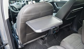 VOLKSWAGEN Touran 2,0 Tdi 150 DSG Carat + Toit pano. + Caméra + Full Led + Options – Garantie 12 mois. complet