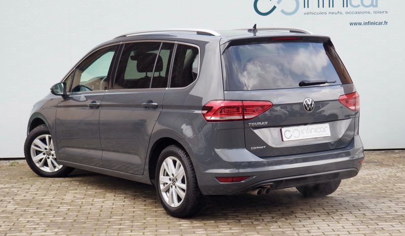 VOLKSWAGEN Touran 2,0 Tdi 150 DSG Carat  + Toit pano. + Caméra  + Full Led + Options – Garantie 12 mois.