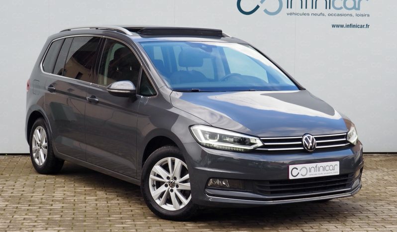 VOLKSWAGEN Touran 2,0 Tdi 150 DSG Carat  + Toit pano. + Caméra  + Full Led + Options – Garantie 12 mois.