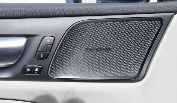VOLVO V60 B3 163 Geartronic Inscription Luxe + Toit panoramique + Caméra + Attelage + HUD + H.Kardon + Pilot Assist + Options, 1ère Main – Garantie 12 mois. complet