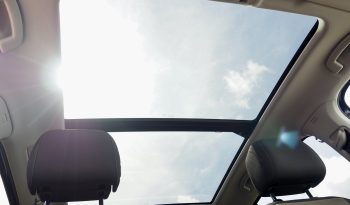 VOLKSWAGEN Touran 1,5 Tsi 150 Evo Carat, 7 places + Toit panoramique + Caméra + Attelage + Options, 1ère Main – Garantie 12 mois. complet