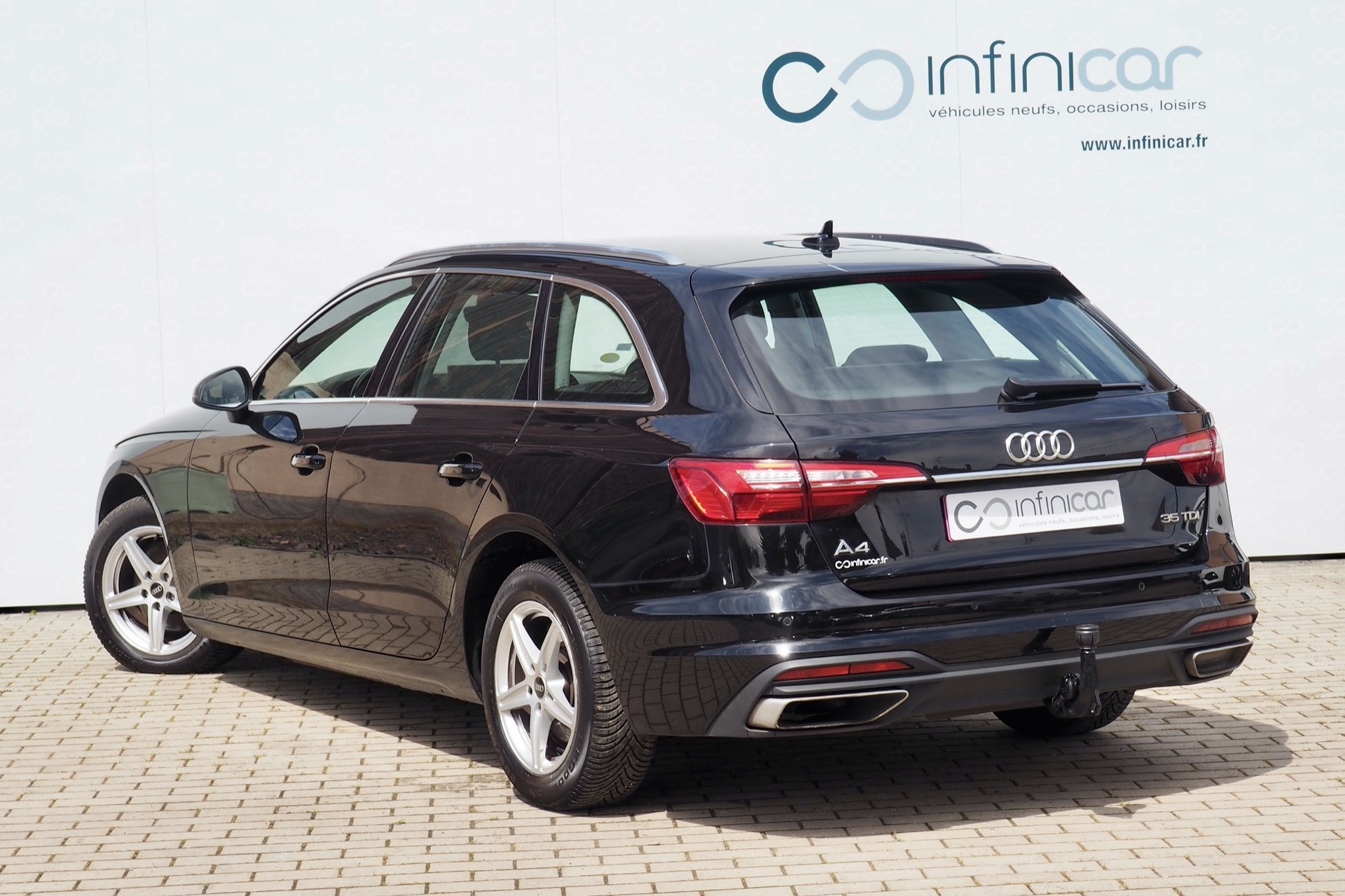 Audi A4 Avant 35 Tdi 163 S-Tronic Business Line + Attelage + Options, 1ère Main – Garantie 12 mois