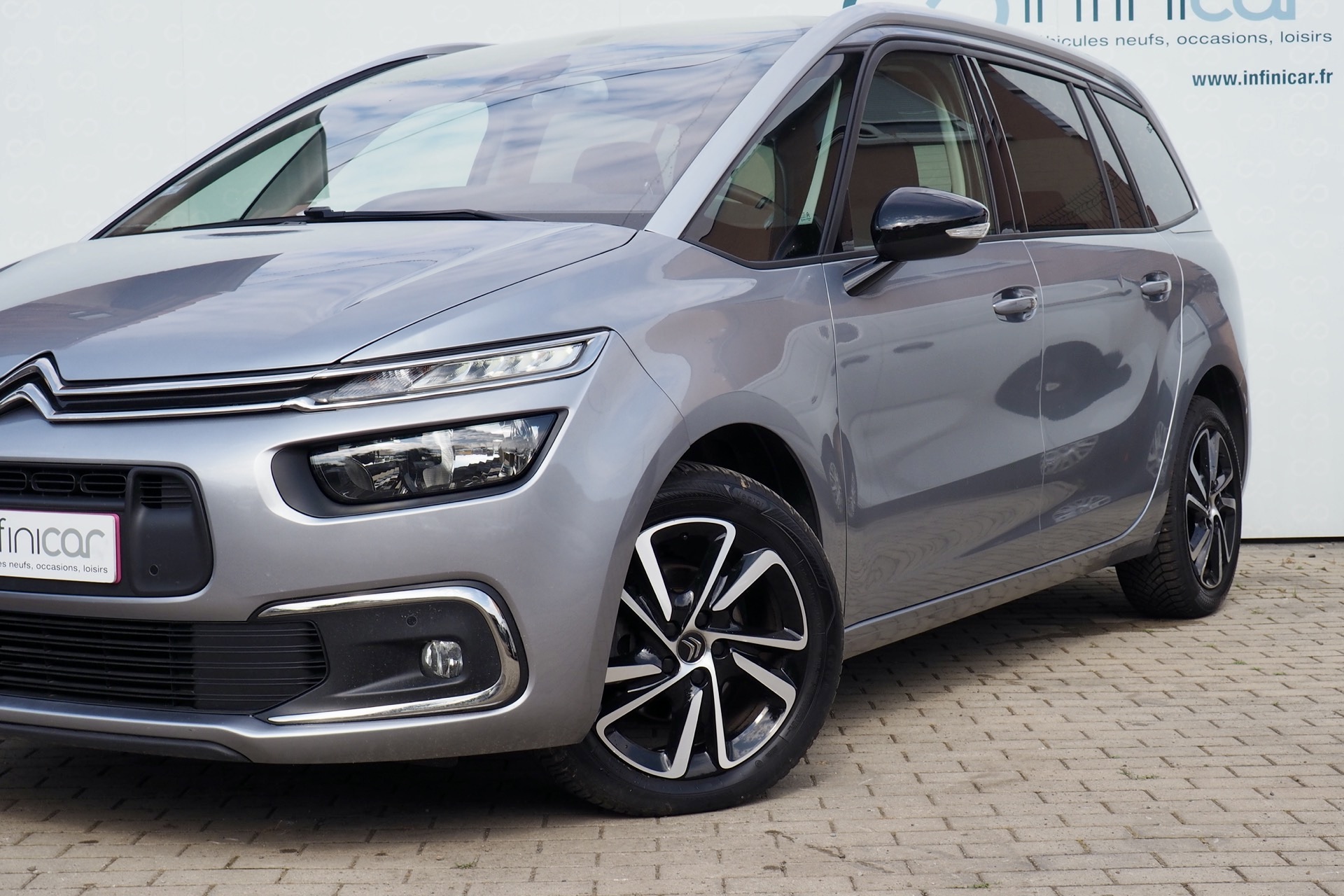 CITROEN Grand C4 Spacetourer Hdi 130 EAT8 Shine, 7 places + Attelage + Options, 1ère Main – Garantie 12 mois