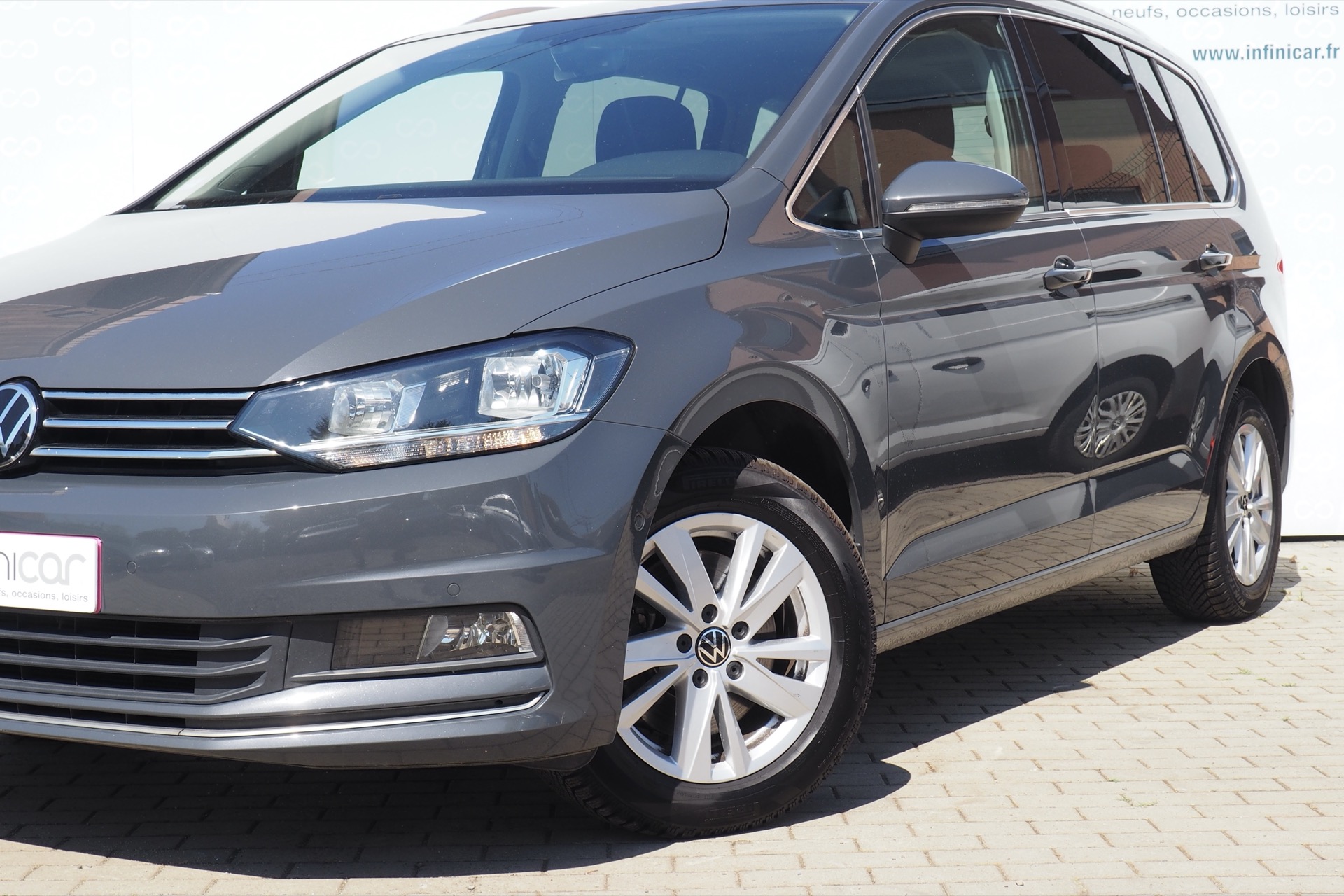 VOLKSWAGEN Touran 1,5 Tsi 150 Evo DSG7 Carat + Attelage + Caméra + Options, 1ère Main – Garantie 12 mois
