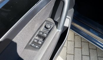 
VOLKSWAGEN Touran 1,5 Tsi 150 Evo DSG7 Carat  + Attelage + Caméra + Options, 1ère Main – Garantie 12 mois complet								