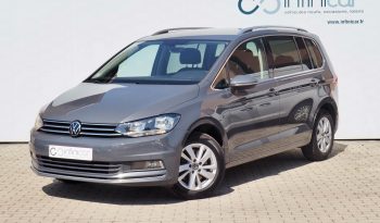 
VOLKSWAGEN Touran 1,5 Tsi 150 Evo DSG7 Carat  + Attelage + Caméra + Options, 1ère Main – Garantie 12 mois complet								