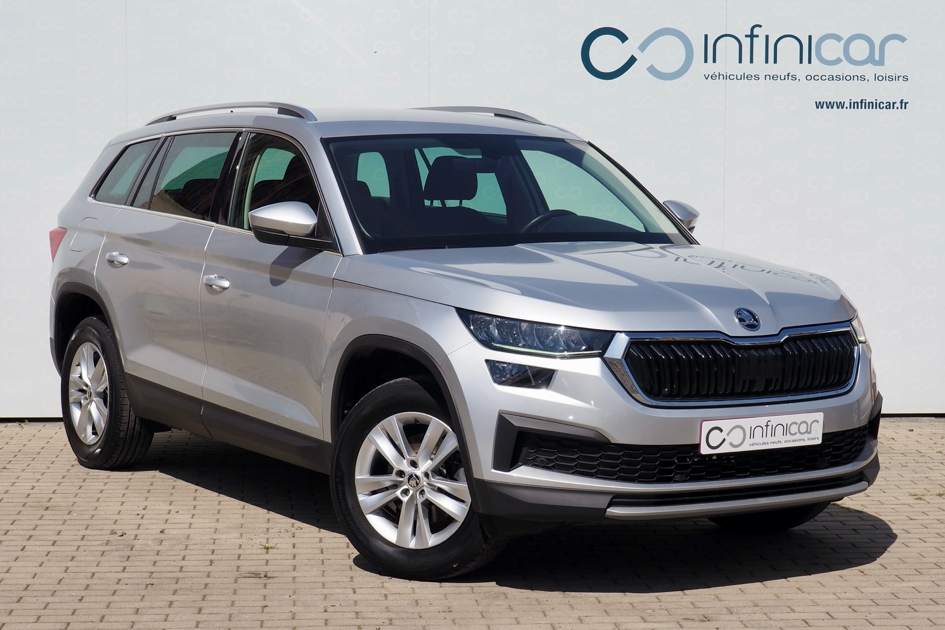 SKODA Kodiaq 1,5 Tsi 150 Ambition  + Attelage + Caméra + Full Led + Options, 1ère Main – Garantie 12 mois