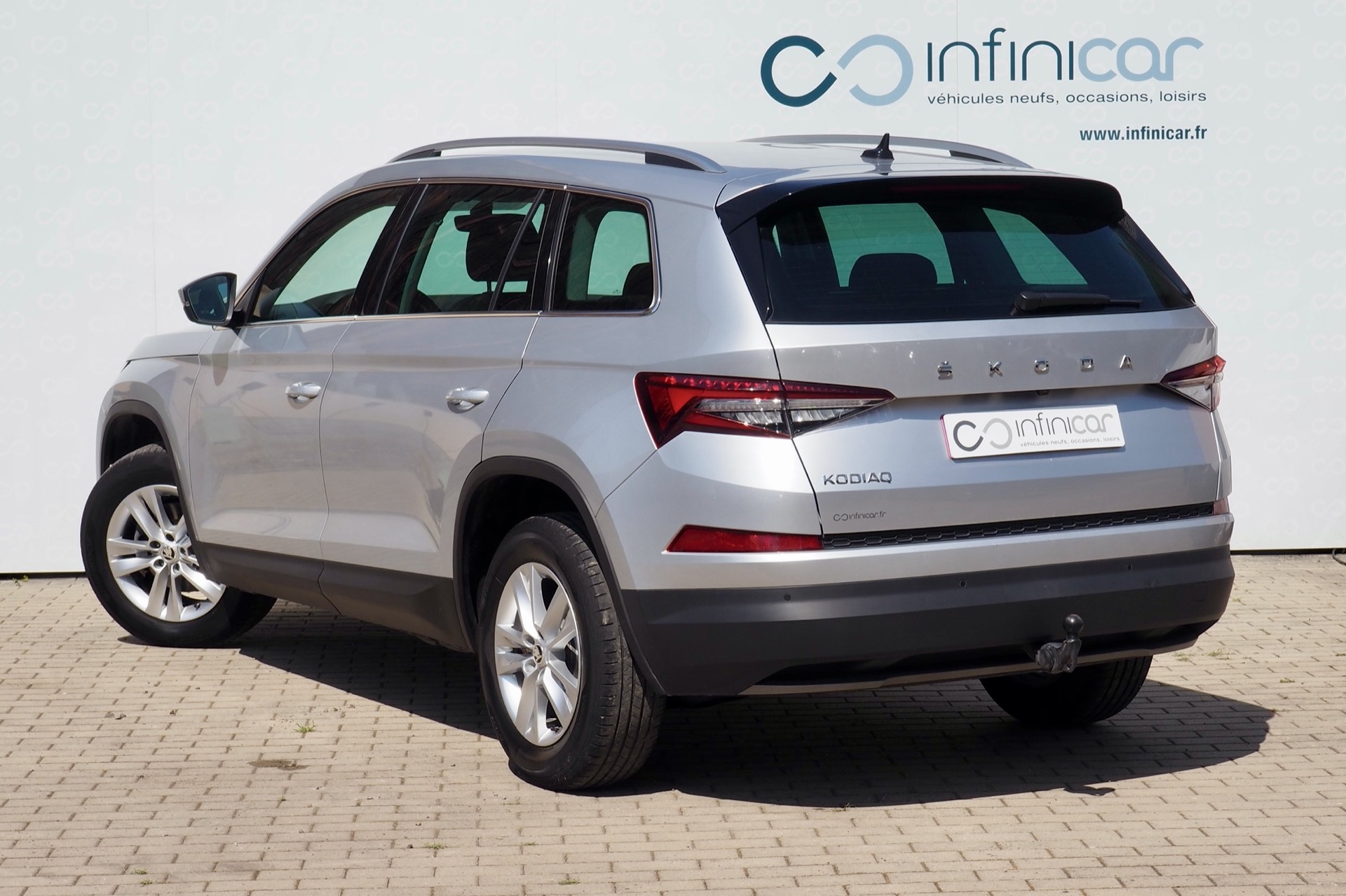SKODA Kodiaq 1,5 Tsi 150 Ambition  + Attelage + Caméra + Full Led + Options, 1ère Main – Garantie 12 mois