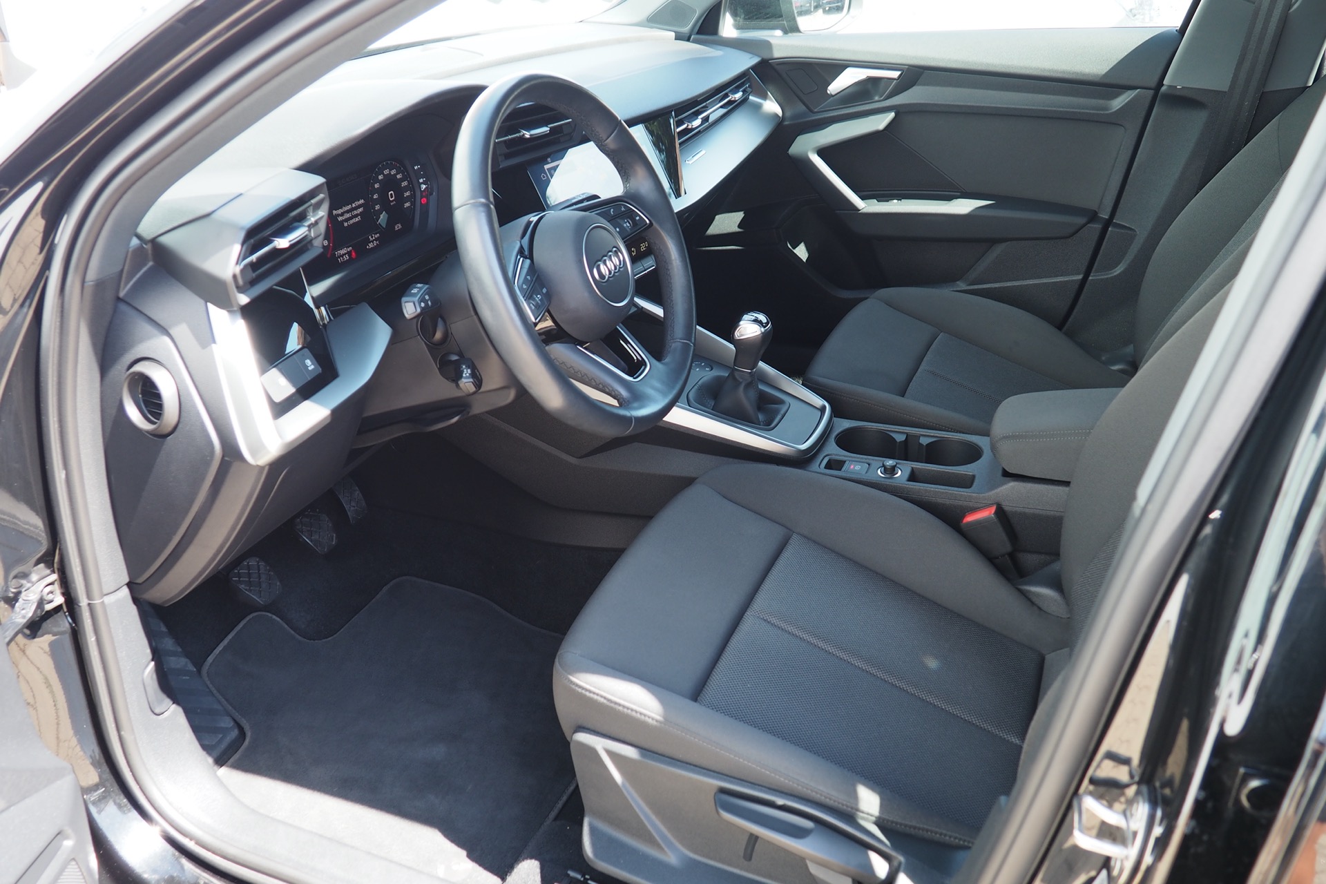 Audi A3 Sportback 30 Tfsi 110 Business Line + + Options, 1ère Main – Garantie 12 mois