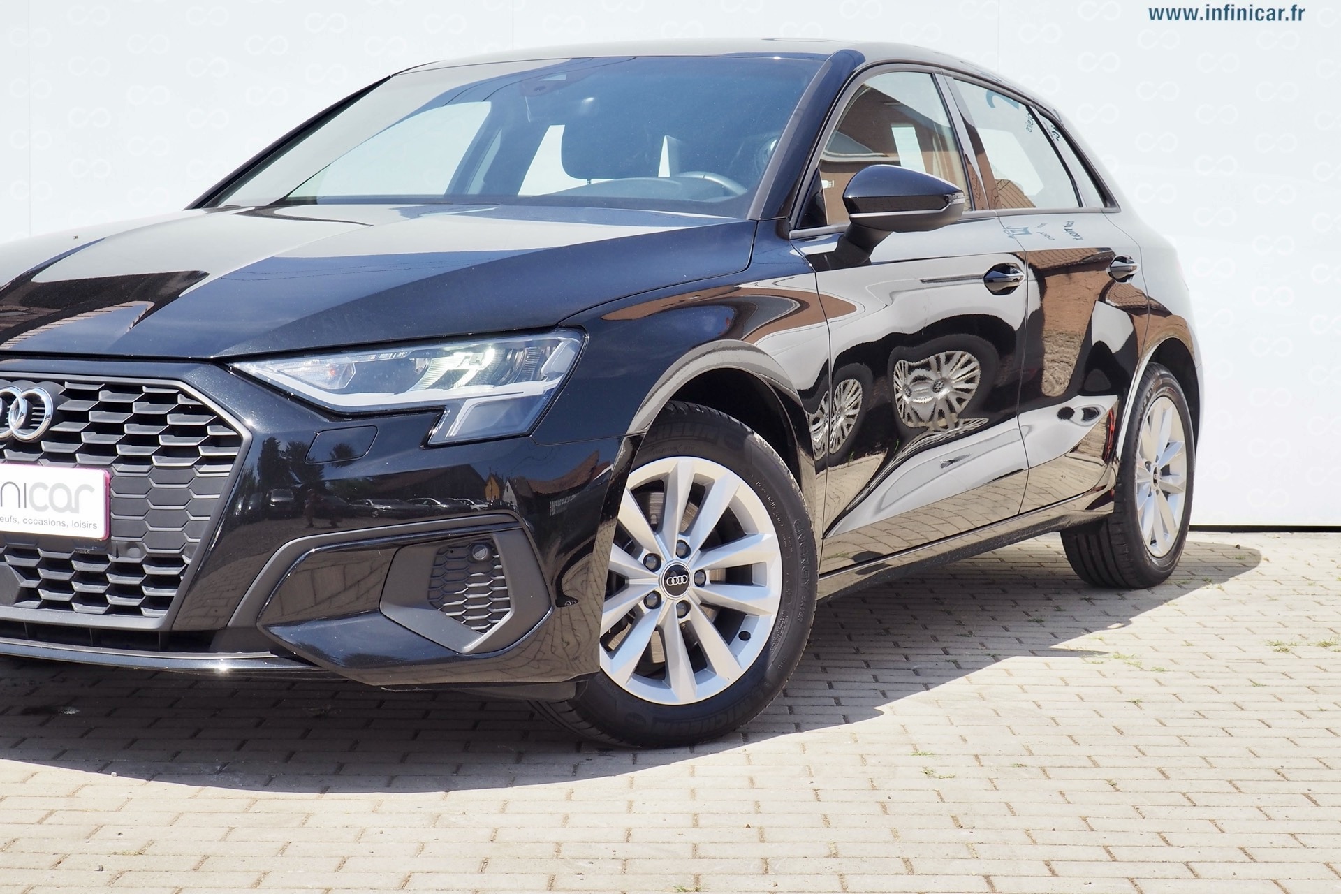 Audi A3 Sportback 30 Tfsi 110 Business Line + + Options, 1ère Main – Garantie 12 mois