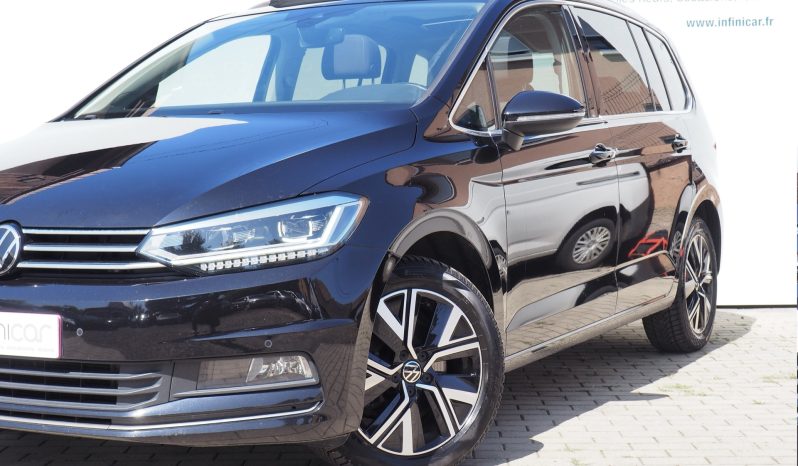 VOLKSWAGEN Touran VOLKSWAGEN Touran 2,0 Tdi 150 DSG Style, 7 places  + Toit pano. + Caméra + Full Led + Options – Garantie 12 mois