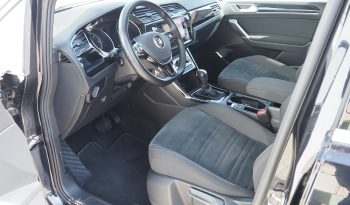 
VOLKSWAGEN Touran VOLKSWAGEN Touran 2,0 Tdi 150 DSG Style, 7 places  + Toit pano. + Caméra + Full Led + Options – Garantie 12 mois complet								