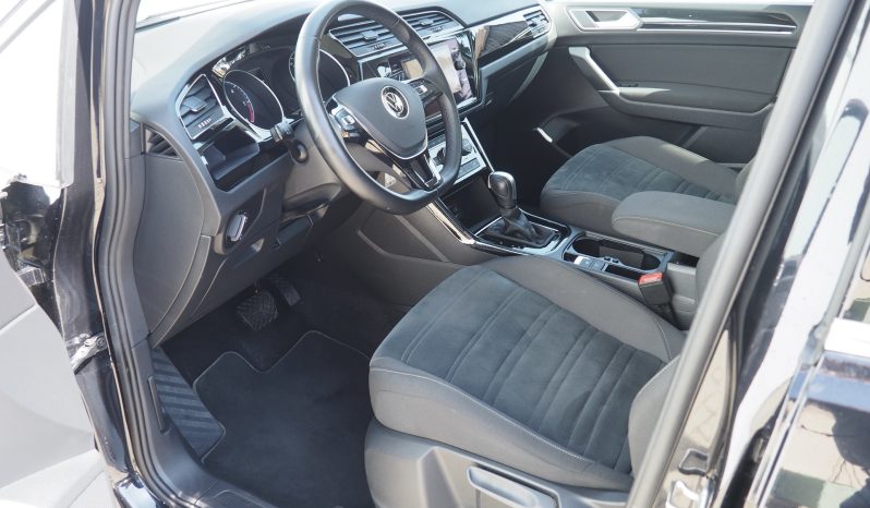 VOLKSWAGEN Touran VOLKSWAGEN Touran 2,0 Tdi 150 DSG Style, 7 places  + Toit pano. + Caméra + Full Led + Options – Garantie 12 mois