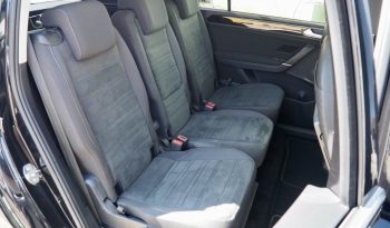 
VOLKSWAGEN Touran VOLKSWAGEN Touran 2,0 Tdi 150 DSG Style, 7 places  + Toit pano. + Caméra + Full Led + Options – Garantie 12 mois complet								