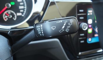 
VOLKSWAGEN Touran VOLKSWAGEN Touran 2,0 Tdi 150 DSG Style, 7 places  + Toit pano. + Caméra + Full Led + Options – Garantie 12 mois complet								