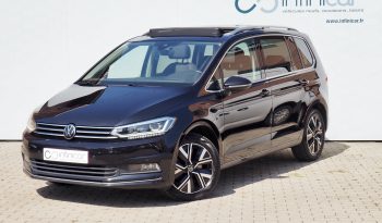 
VOLKSWAGEN Touran VOLKSWAGEN Touran 2,0 Tdi 150 DSG Style, 7 places  + Toit pano. + Caméra + Full Led + Options – Garantie 12 mois complet								
