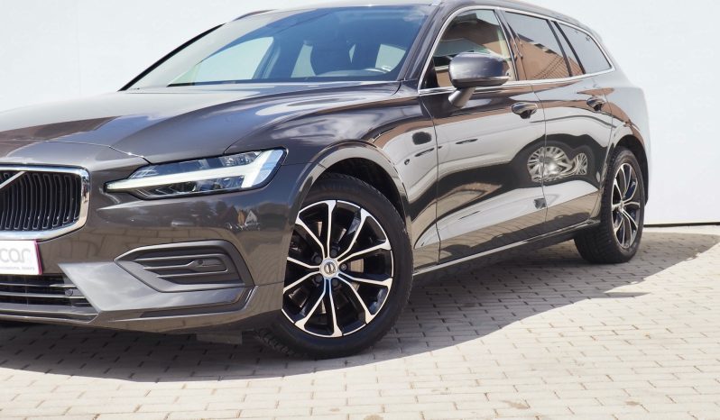 VOLVO V60 B4 197 Geartronic Momentum Business  + Cuir + Caméra + Options, 1ère Main  – Garantie 12 mois.