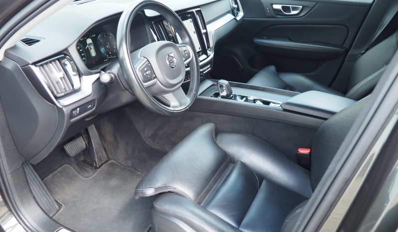 VOLVO V60 B4 197 Geartronic Momentum Business  + Cuir + Caméra + Options, 1ère Main  – Garantie 12 mois.