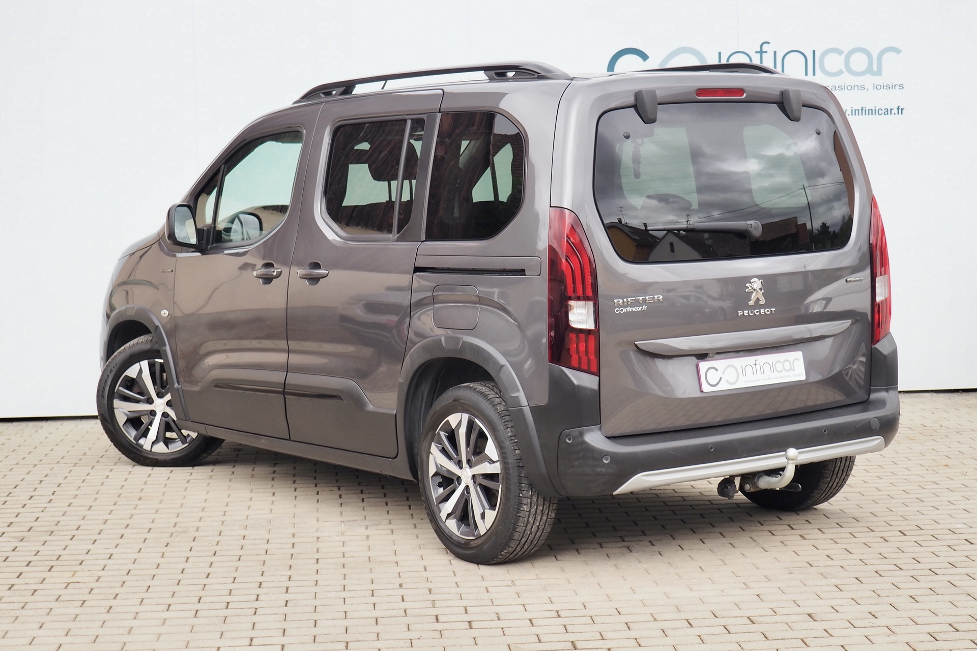 Peugeot Rifter 1,5 HDi 130 GT-Line + Toit panoramique + Attelage + Options, 1ère Main – Garantie 12 mois.