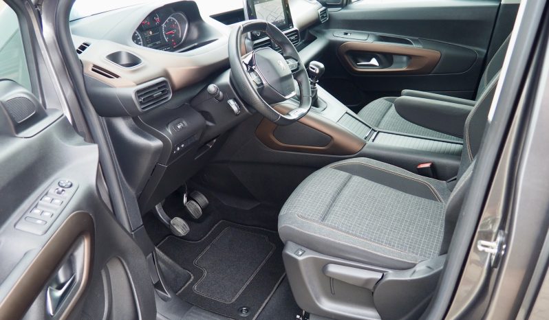 Peugeot Rifter 1,5 HDi 130 GT-Line  + Toit panoramique + Attelage + Options, 1ère Main – Garantie 12 mois.