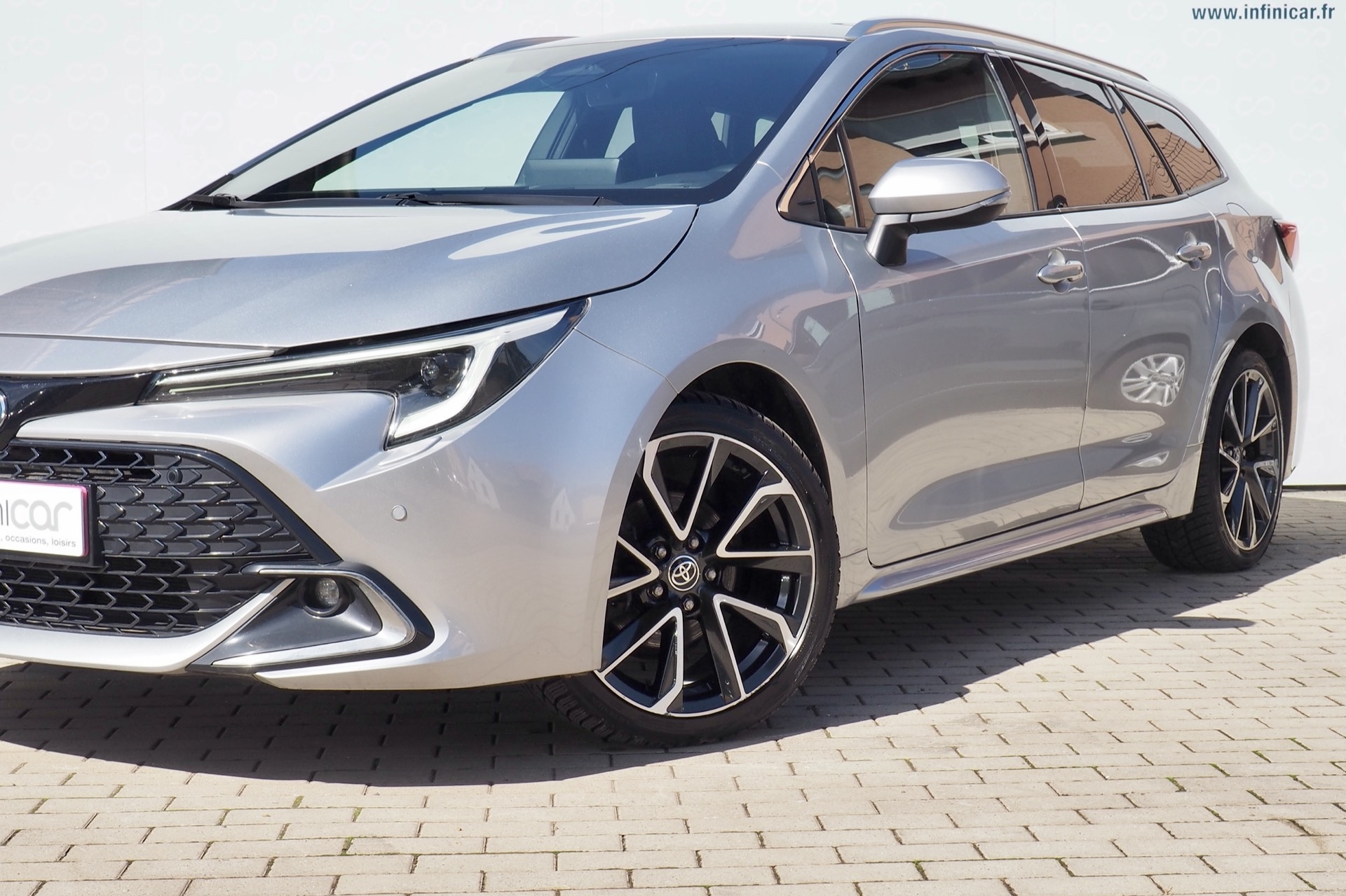 Toyota Corolla Touring Sports Hybride 140h Collection  + Options, 1ère Main – Garantie 12 mois.