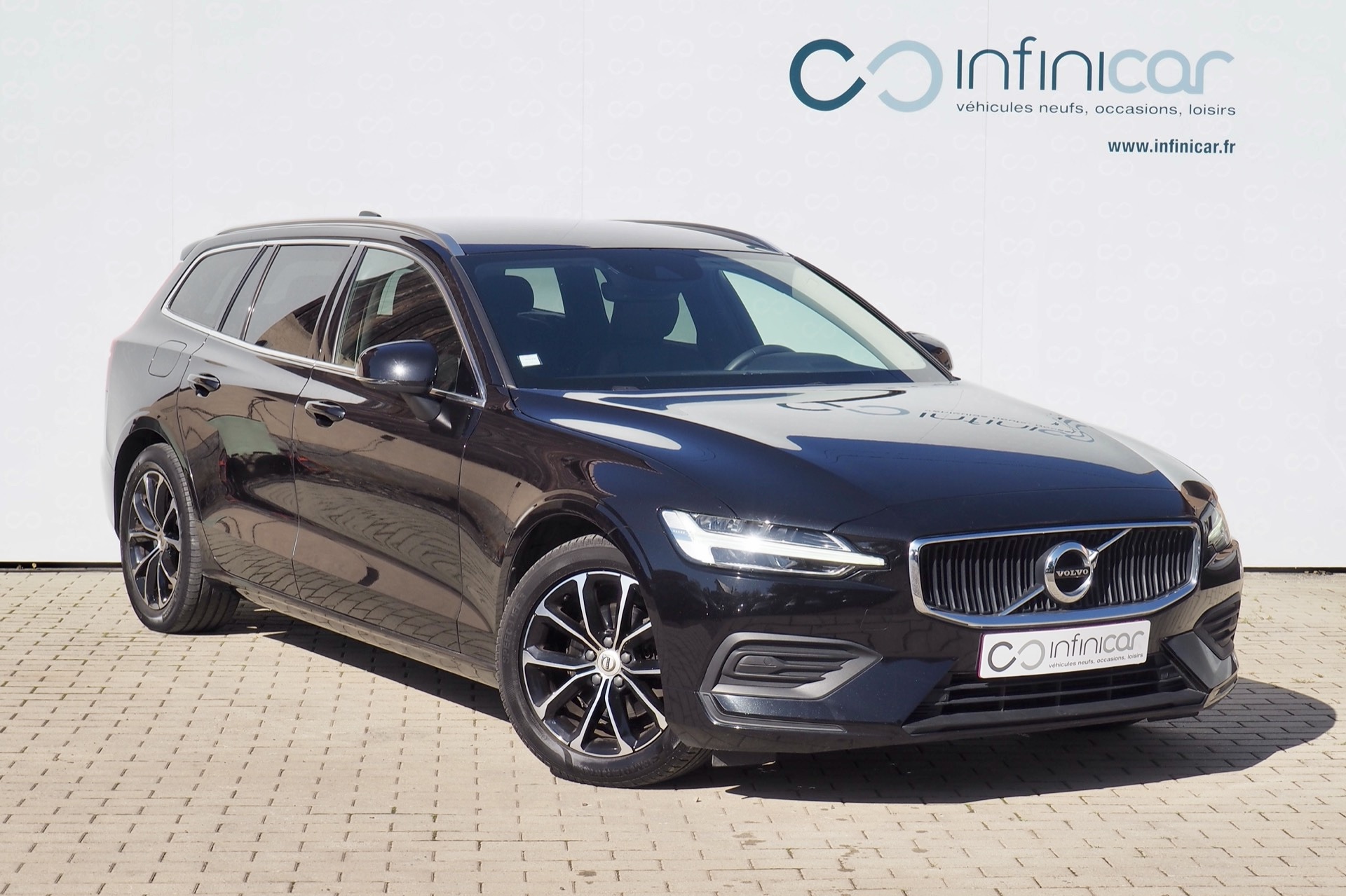 VOLVO V60 D3 150 Business Executive  + Cuir + Harman & Kardon + Options, 1ère Main – Garantie 12 mois