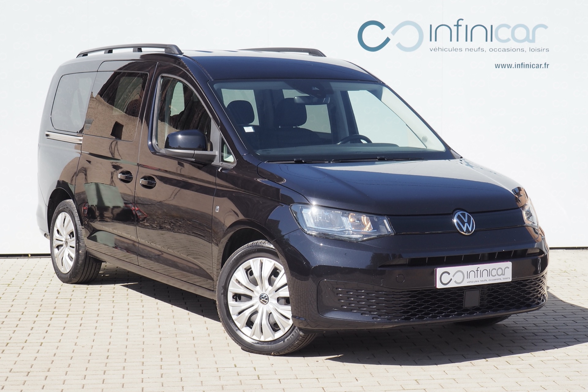 VOLKSWAGEN Caddy Maxi 2,0 Tdi 122 Life 7 places + Options, 1ère Main – Garantie 12 mois