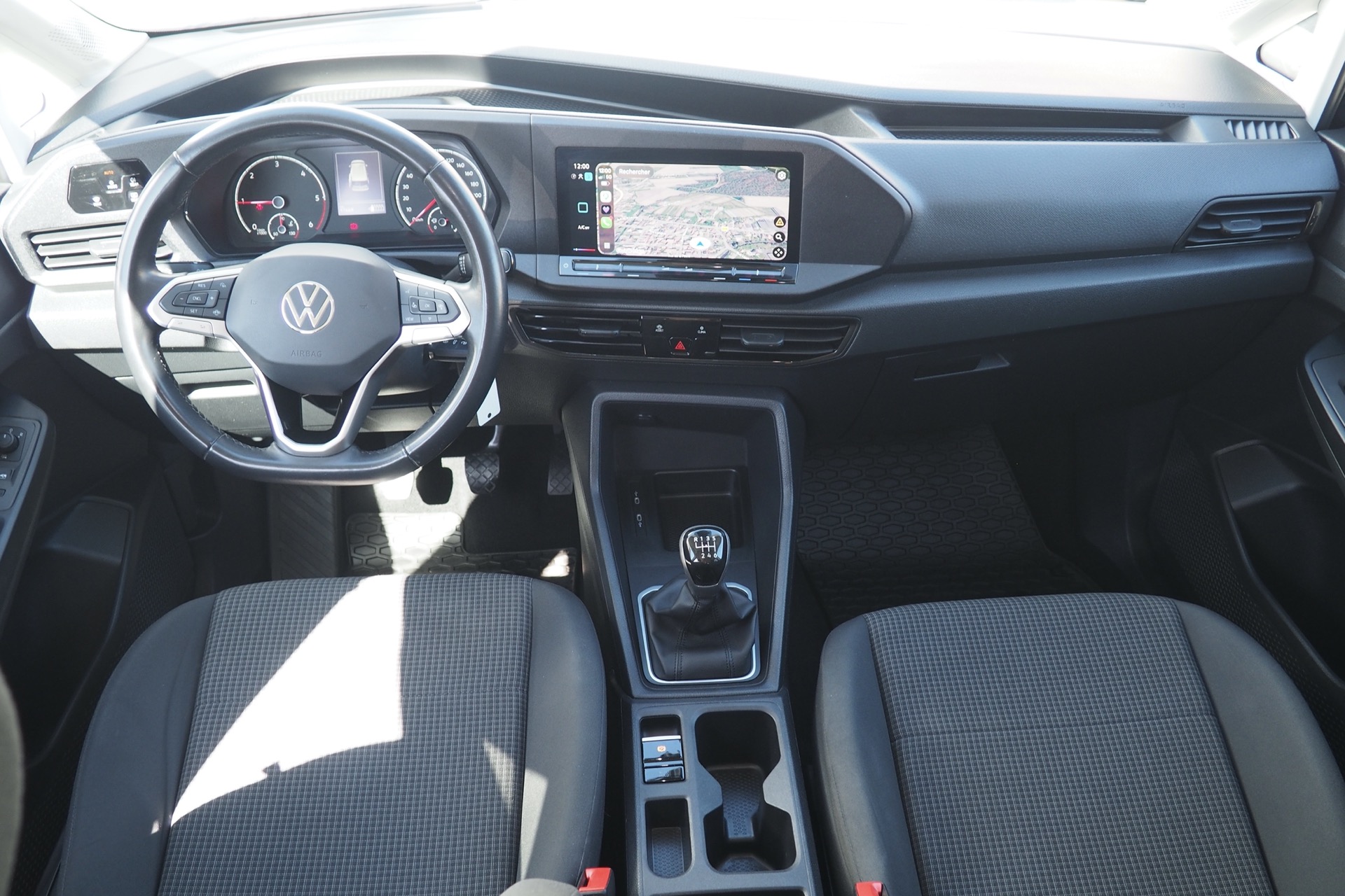 VOLKSWAGEN Caddy Maxi 2,0 Tdi 122 Life 7 places + Options, 1ère Main – Garantie 12 mois